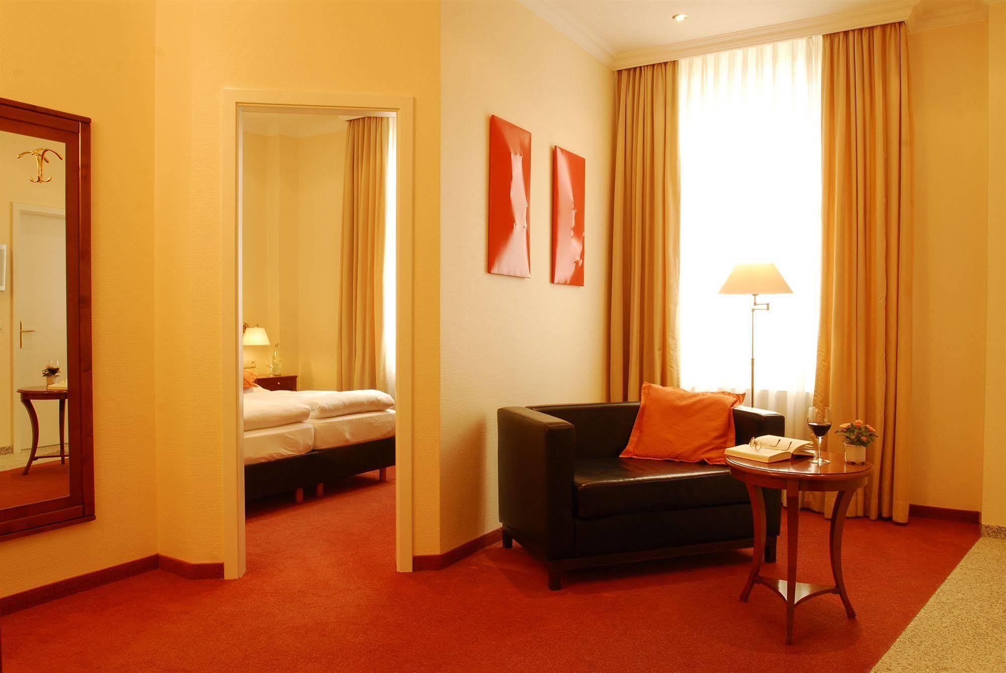 Hotel Savoy Ганновер Екстер'єр фото
